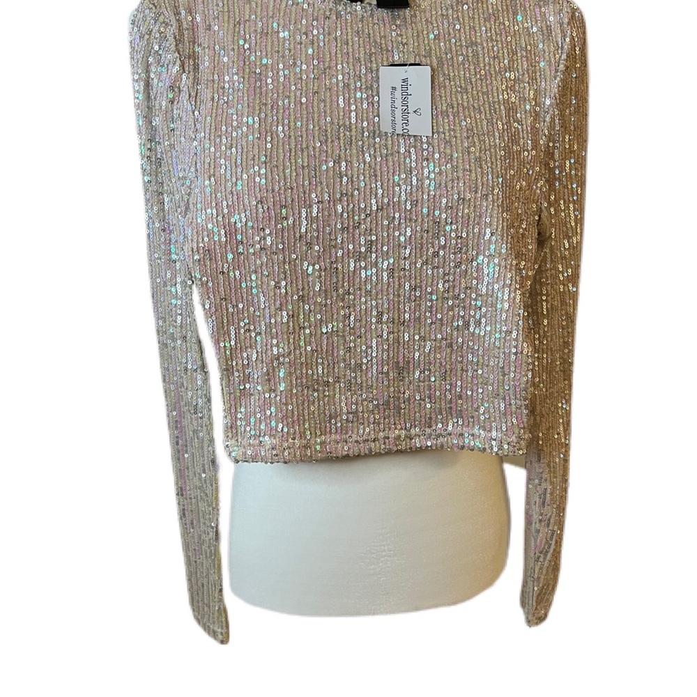 New sequence blouse size XS.